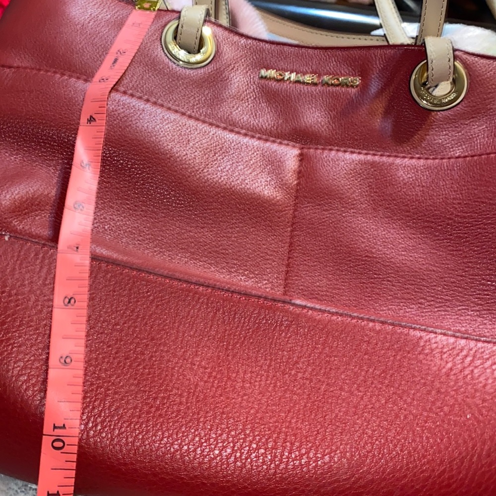 Micheal kors purse burgundy tz pocket tote leather